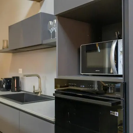 Appartement Jungle Chic 1 - Bemyhost *